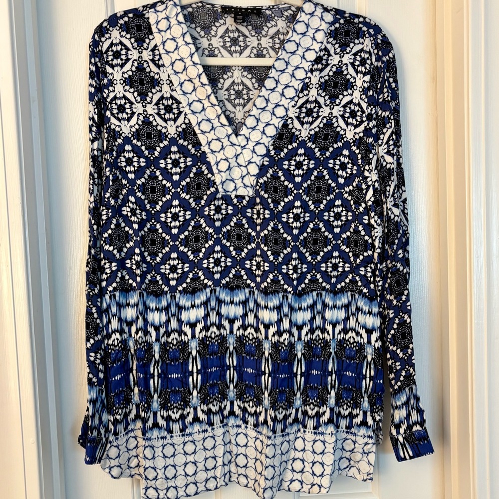 NEW Tribal Blue & White Tunic